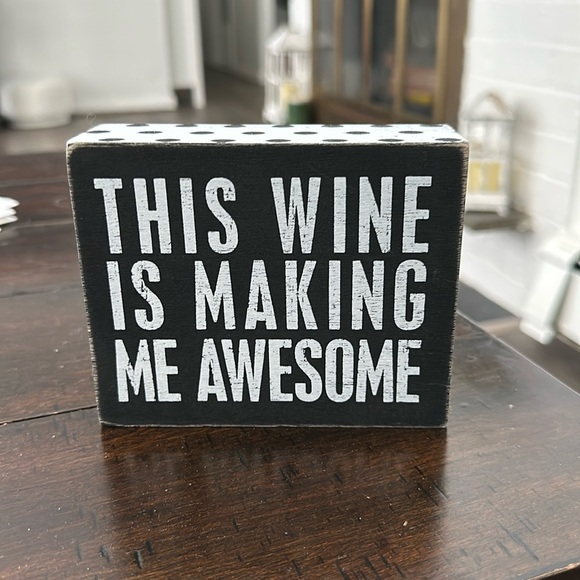 Wine Sign - Picture 1 of 1